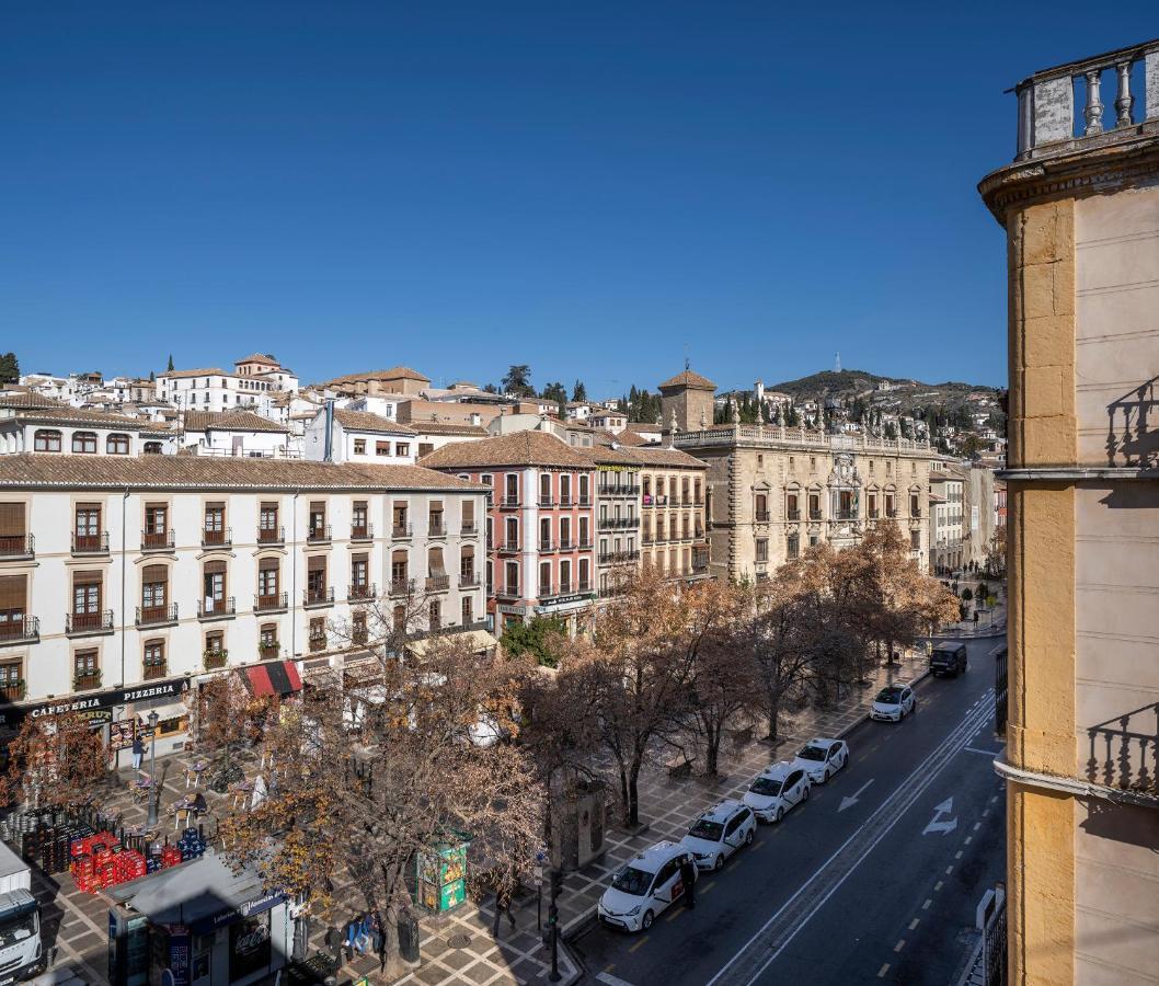 Home4U, Plaza Nueva 1 Granada Bagian luar foto