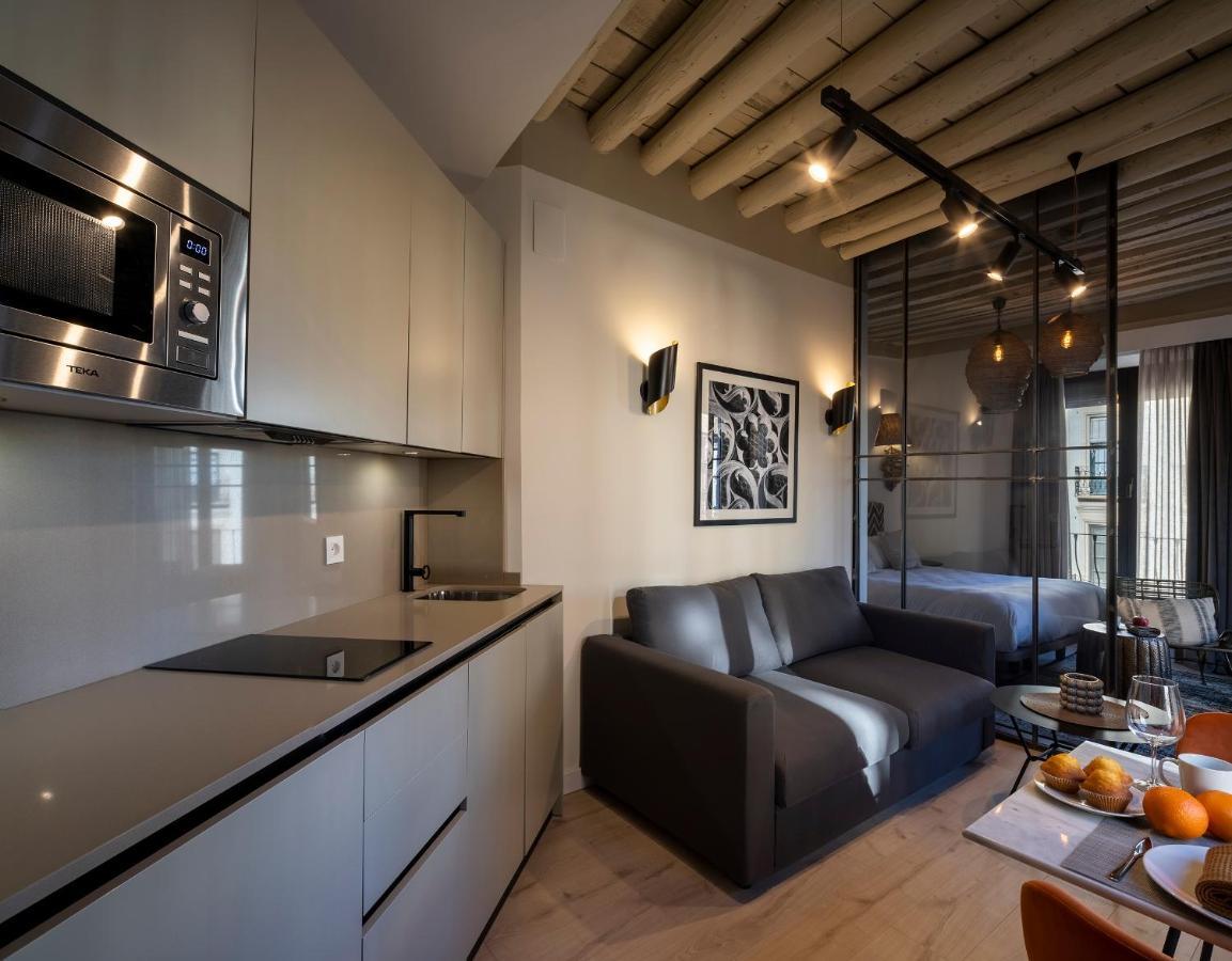 Home4U, Plaza Nueva 1 Granada Bagian luar foto